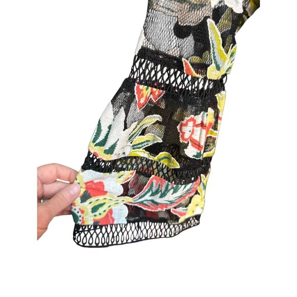 Entro Embroidered V Neck Long Sleeve Lace Trim  Floral Mini Dress Size S EUC - Picture 4 of 7